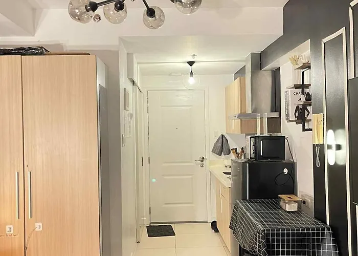 Urban Hideout- The Apartamento Manila
